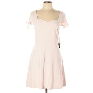 🛑TEMPORARY HOLD🛑 NWT Sweetheart Neck Tie Sleeve Pinup Swing Dress